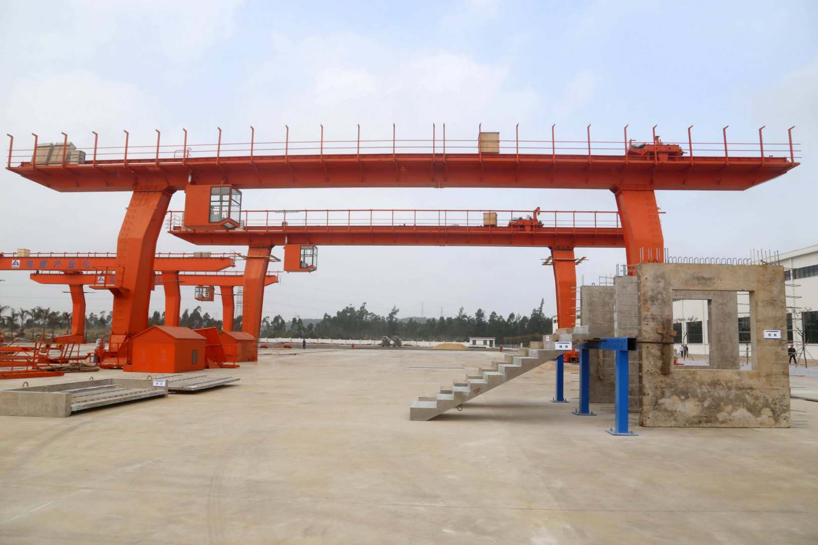 MG型雙梁門式起重機(jī)